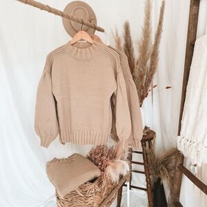 Very J Eleanor Puff Sleeves Mocha Sweater